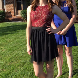 Speechless dress burgandy and black